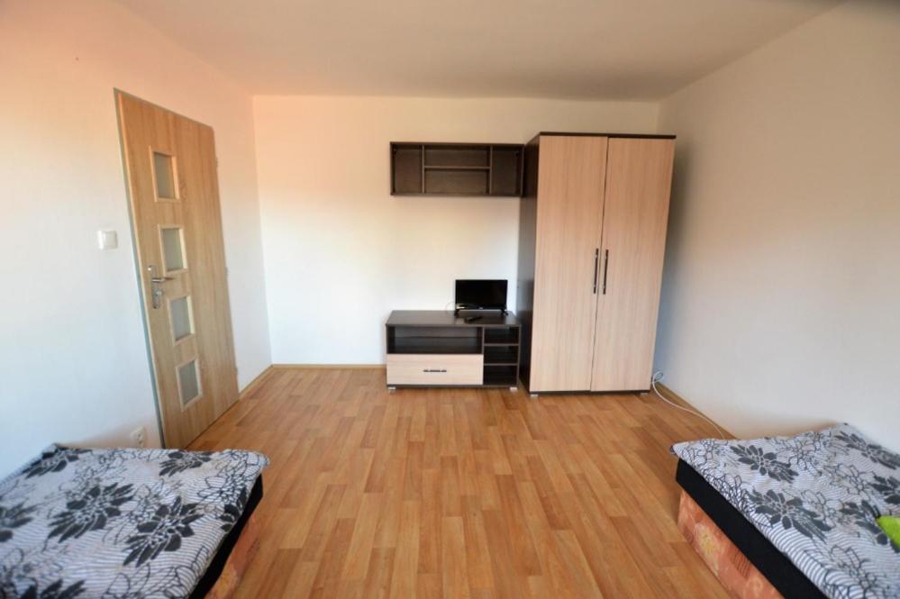 Apartmany - Skolni Chomutov Εξωτερικό φωτογραφία
