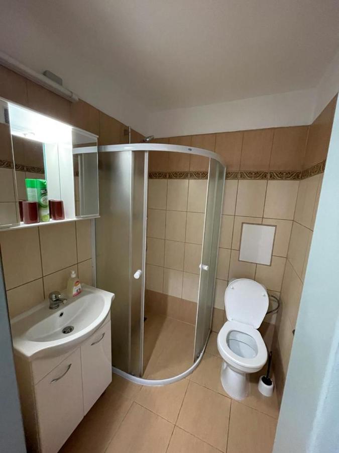 Apartmany - Skolni Chomutov Εξωτερικό φωτογραφία