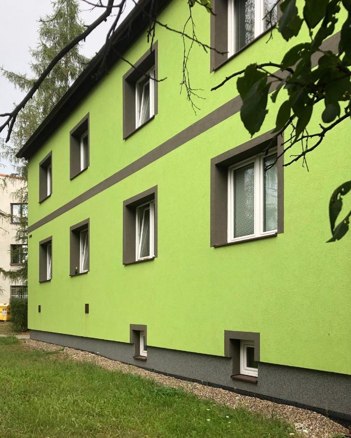 Apartmany - Skolni Chomutov Εξωτερικό φωτογραφία